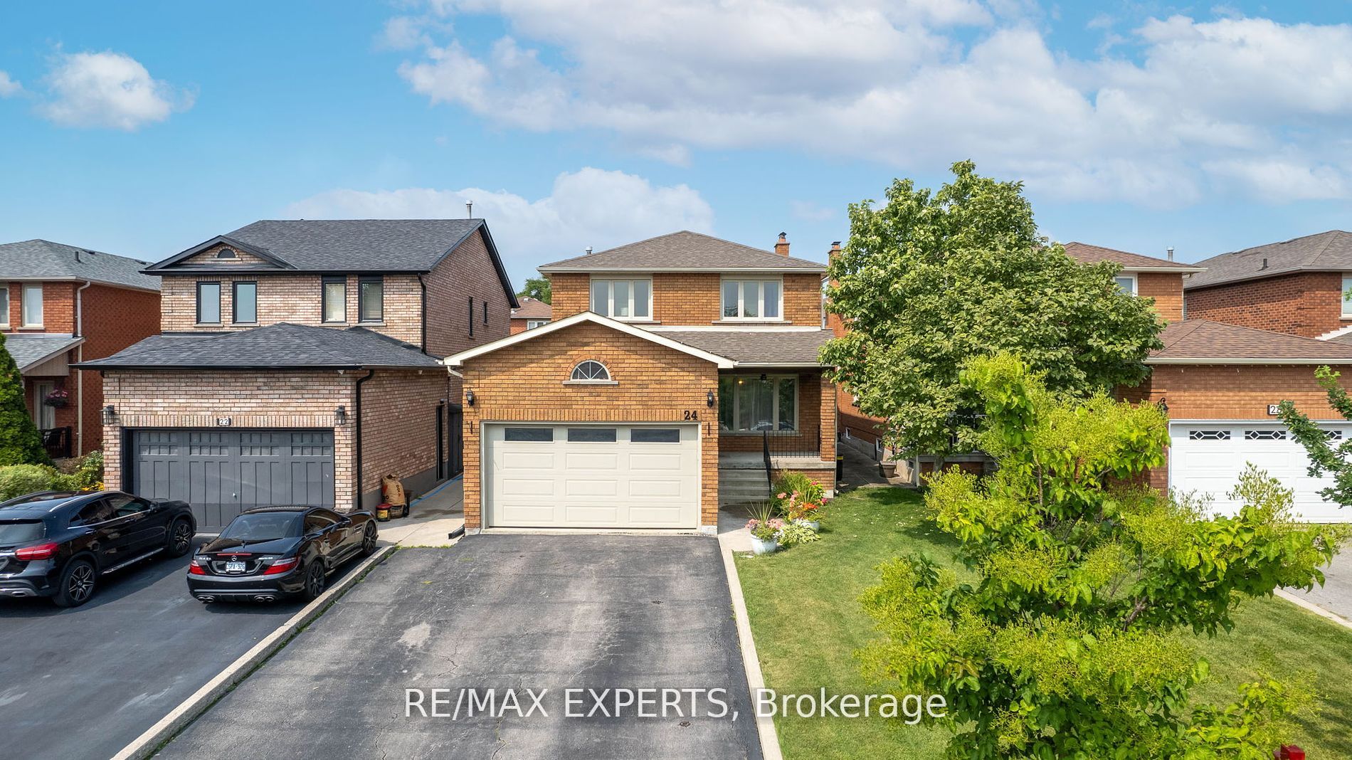 24 Bluestone Street, Vaughan, ON L4L 8C8